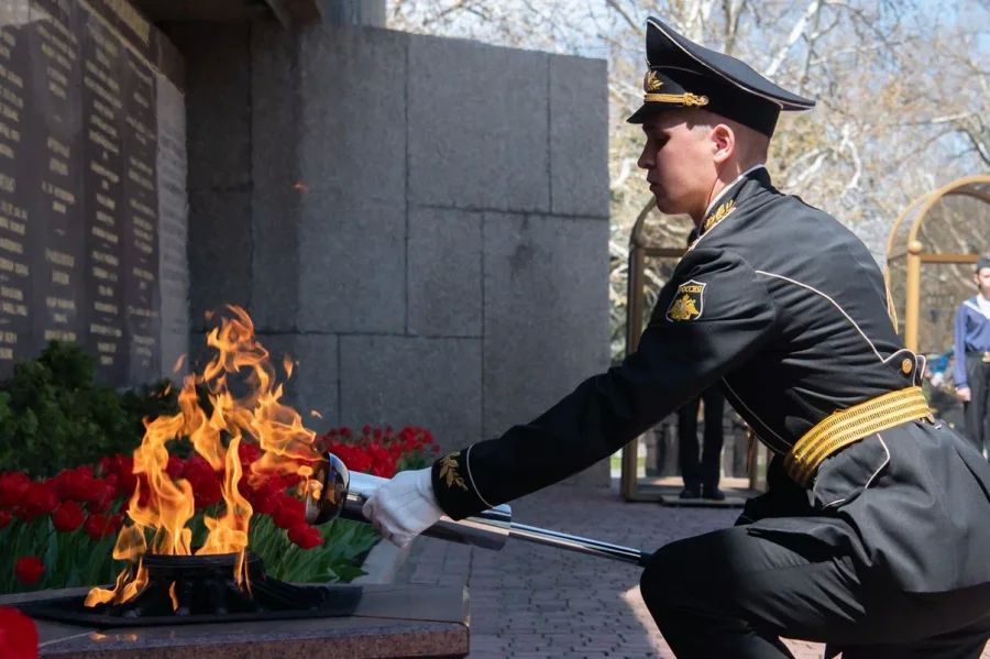 В Севастополе сегодня стартовал федеральный проект «Огонь Памяти»