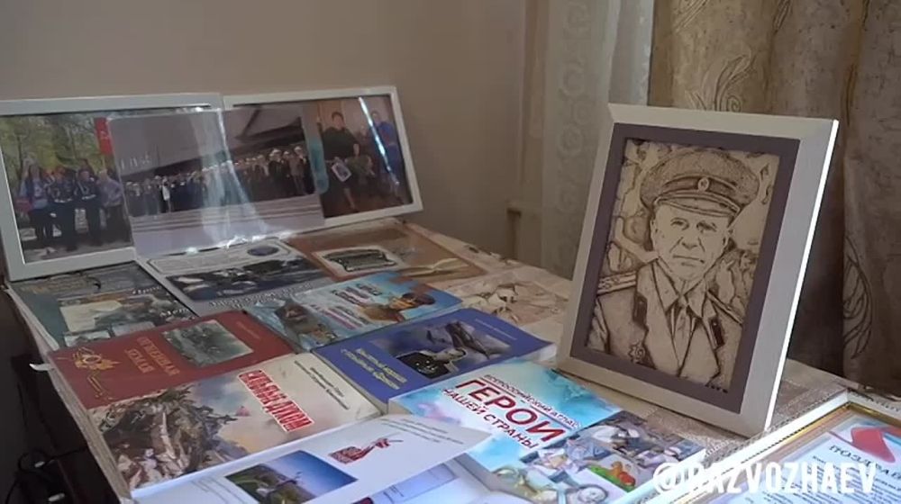 Видео дня: Михаил Развожаев поздравил с наступающим Днём Победы ветерана Константина Кржеминского