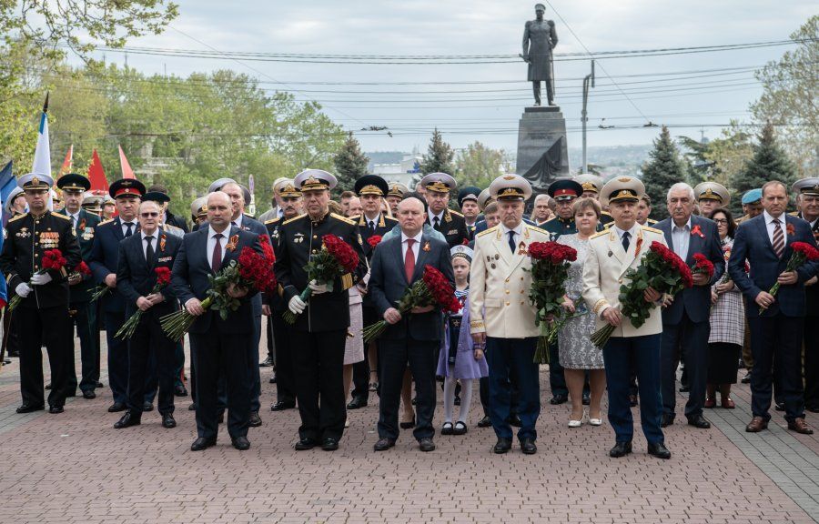 Дмитрий Белик: Севастополь празднует 80-летие Великой Победы и 81-ю годовщину своего освобождения от немецко-фашистских захватчиков