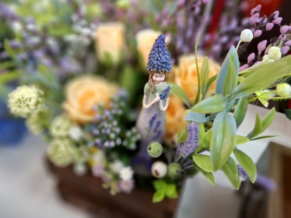 Украсить мир своими руками