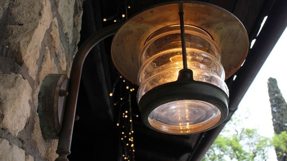 Дельфинарий останется без электричества: в Симферополе, Евпатории, Керчи, Джанкое, Феодосии и Севастополе отключат свет 30 мая 2025