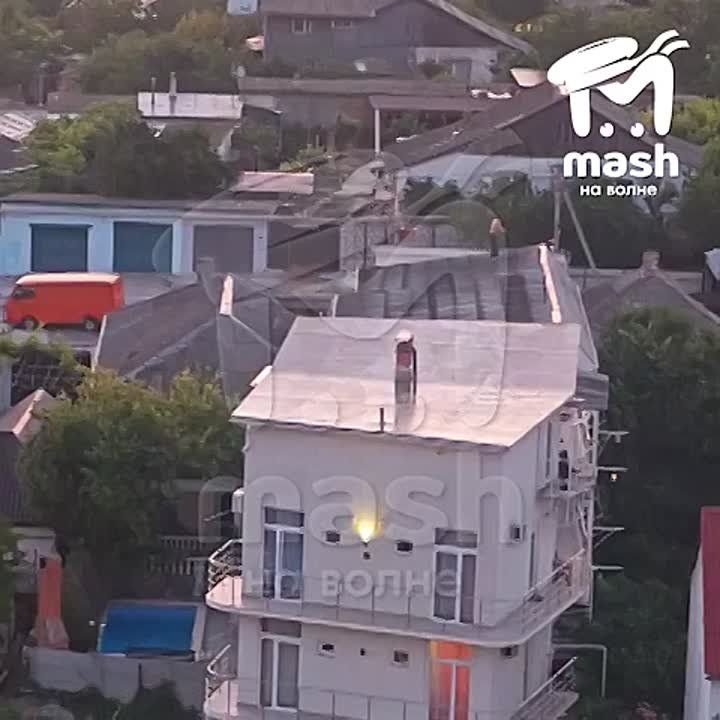       ,   
