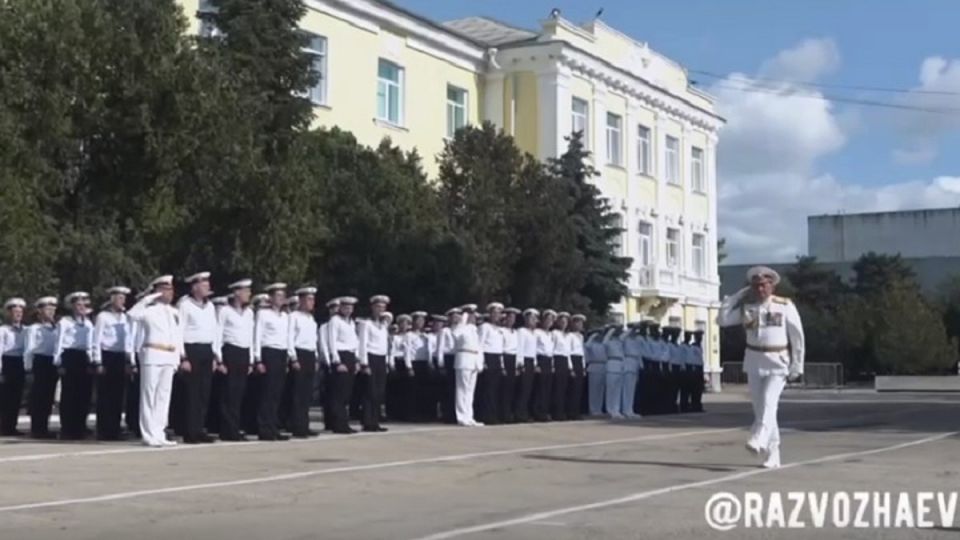 � ��������������� ������� ����� �������� ��������� ��������� 75-� ������ ��������