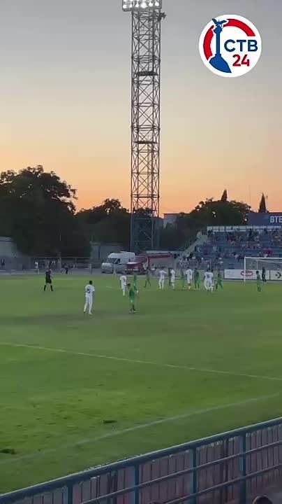    .  -  2:0   ,       