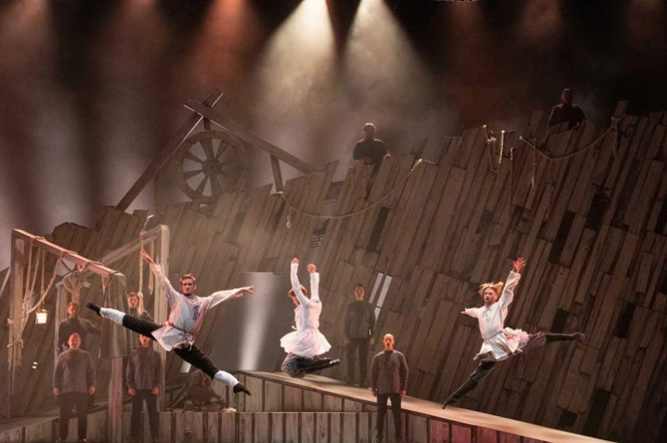 1 В Севастополе повесть Льва Толстого воплотили при помощи балета