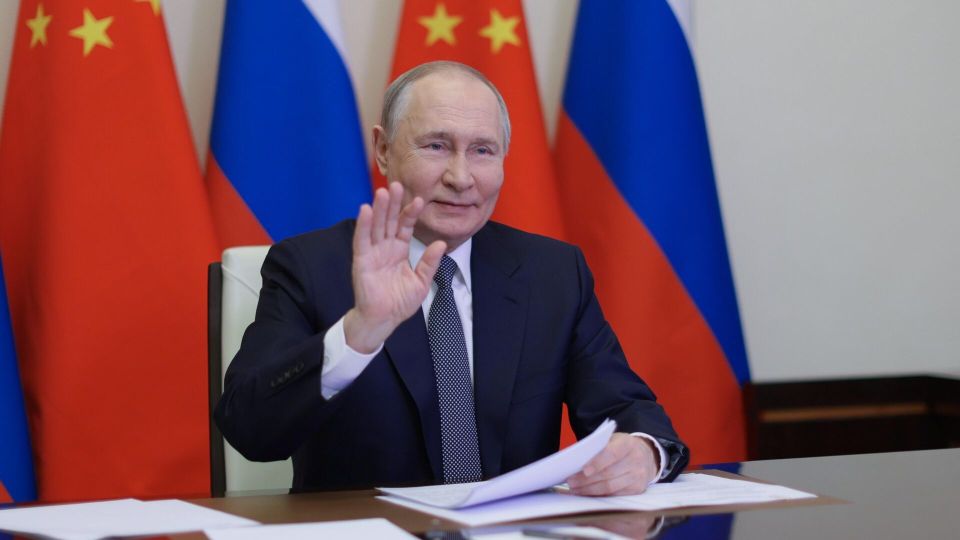 Путин отправится с четырехдневным визитом в Китай. Новости к 16.00