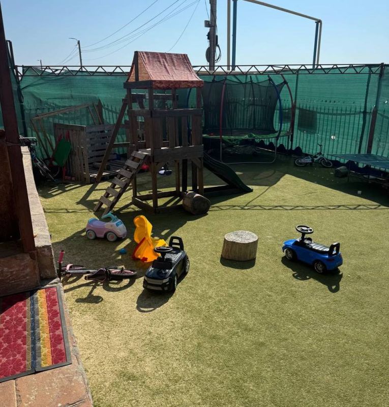 В незаконном детсаду в Севастополе малышей кормили опасными продуктами