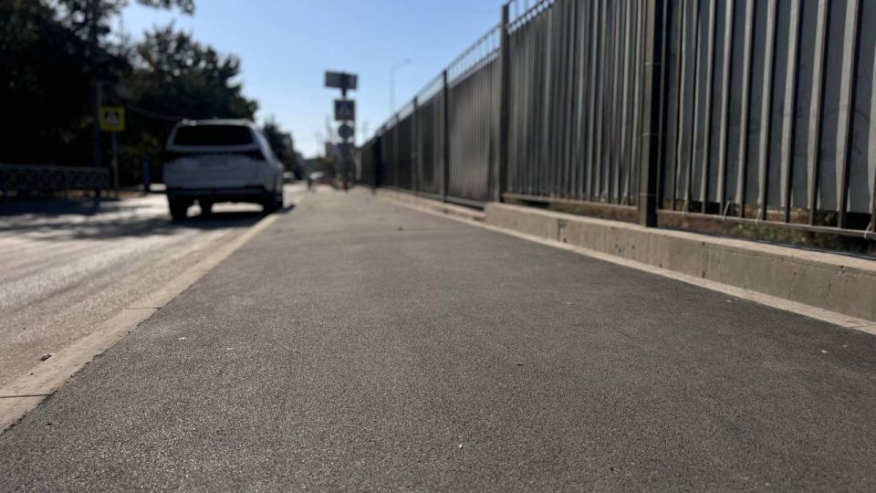 Завершаем благоустройство дорог, ведущих к образовательным учреждениям в бухте Казачьей