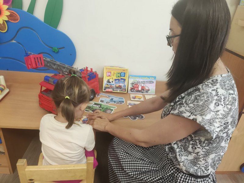 В Севастопольском реабилитационном центре для детей с ограниченными возможностями здоровья проводят развивающие занятия