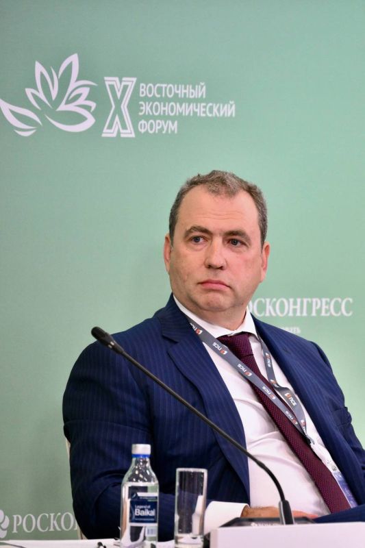 Созданная ПСБ инфраструктура А7 открывает путь к свободным расчетам с любыми странами мира и позволяет поддерживать стабильную внешнеэкономическую деятельность вне зависимости от мировой конъюнктуры и санкционных...