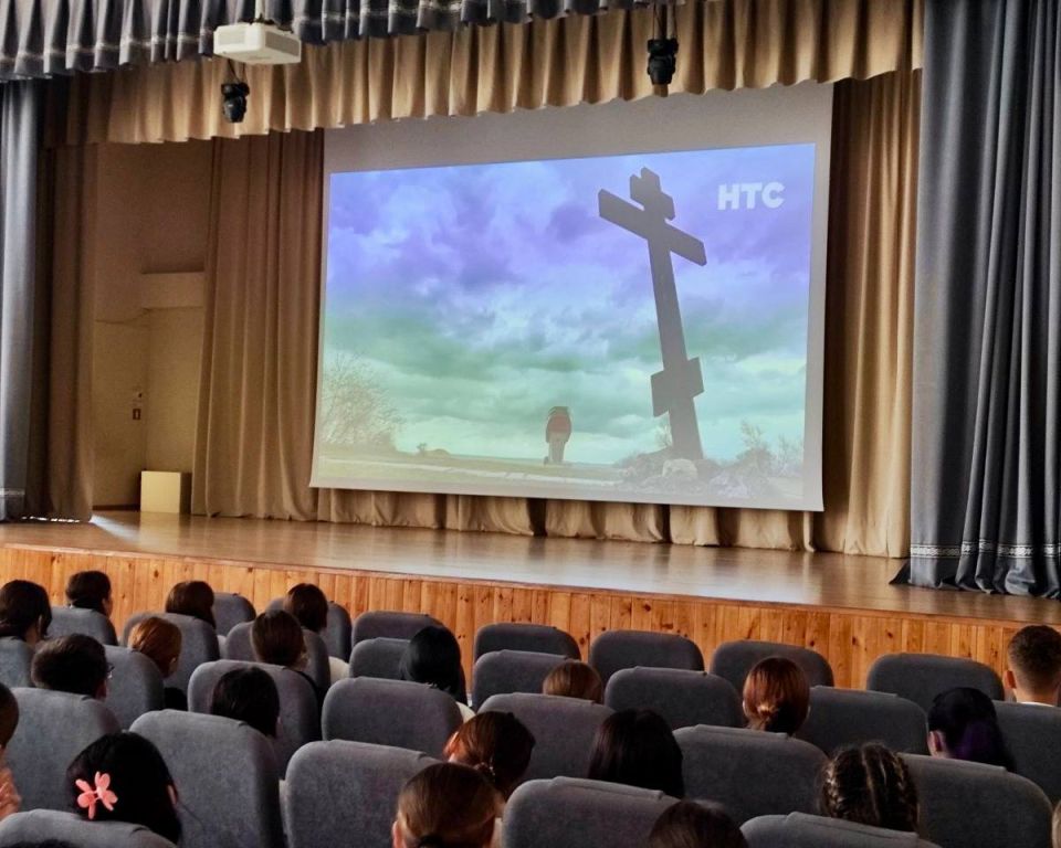 Дорогами освободителей. В день 80-летней годовщины окончания Второй мировой войны в Инженерной школе прошло особенное мероприятие для учеников 6, 8 и 9 классов