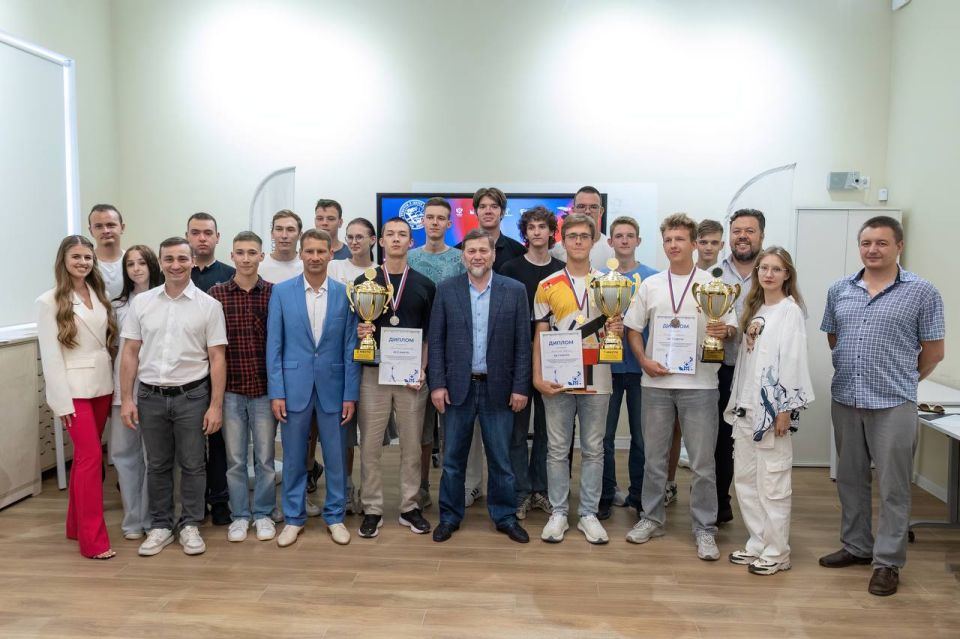 Сергей Резниченко: В Точке кипения на площадке СевГУ состоялись соревнования по спортивному программированию «Севастопольское дерби» в рамках Фестиваля культуры и спорта народов Юга России!