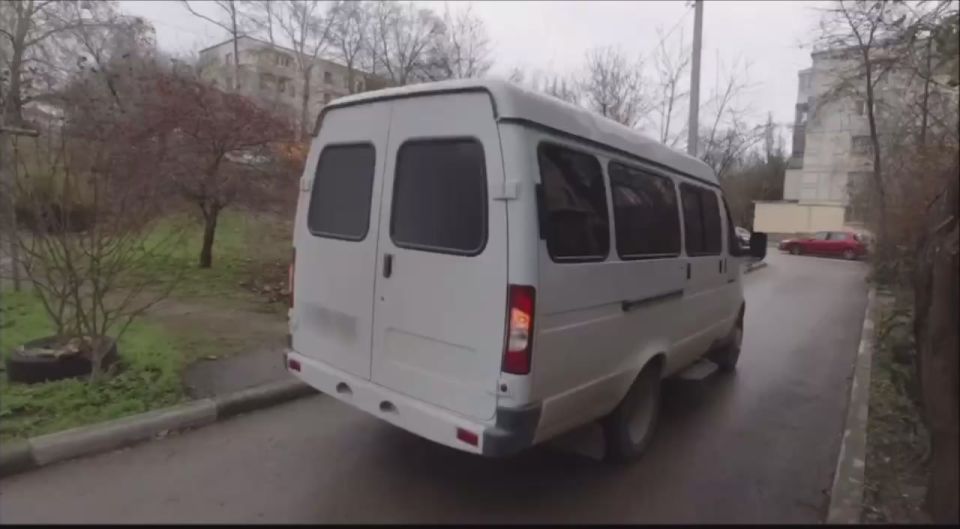 Видео задержания мужчины, который планировал подрыв железнодорожного моста в Севастополе