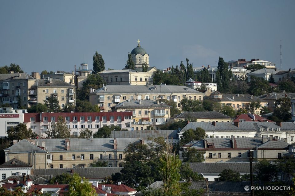 В Севастополе отменили воздушную тревогу