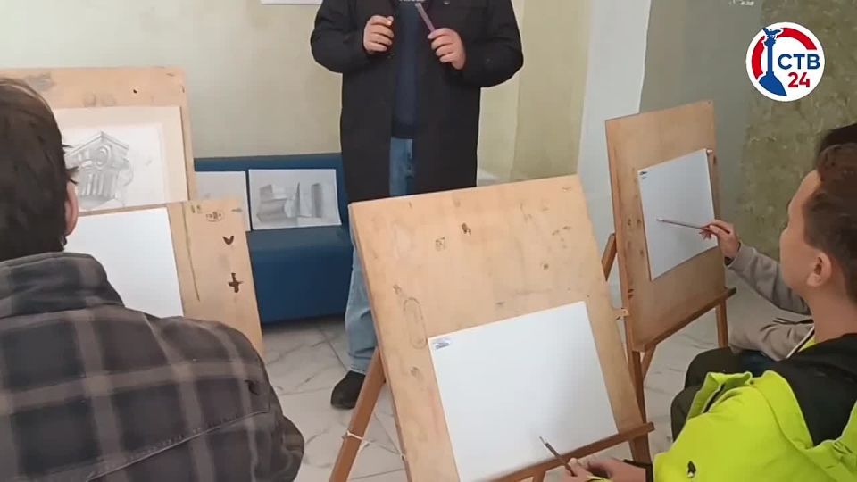 Сегодня в Севастополе проходит единый и Всероссийский день открытых дверей в колледжах и техникумах