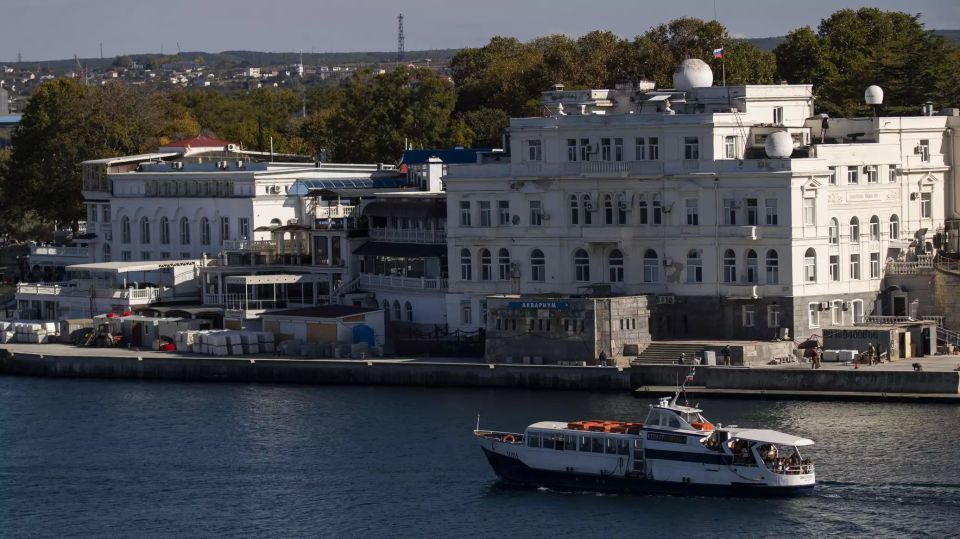 Рейд в Севастополе открыли