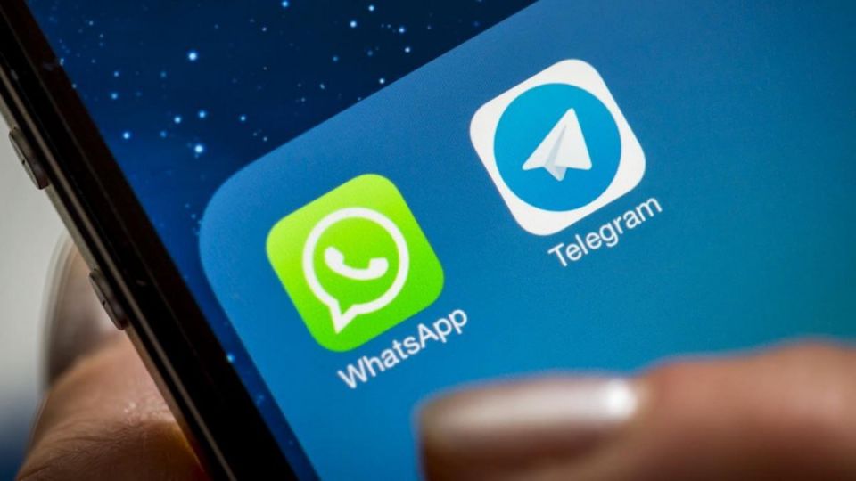 �� ��� ������ ������������ ���� ����������� WhatsApp* � Telegram ��� ������ � �������������