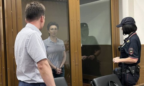 Суд на два года сократил срок экс-министру Крыма Арине Новосельской