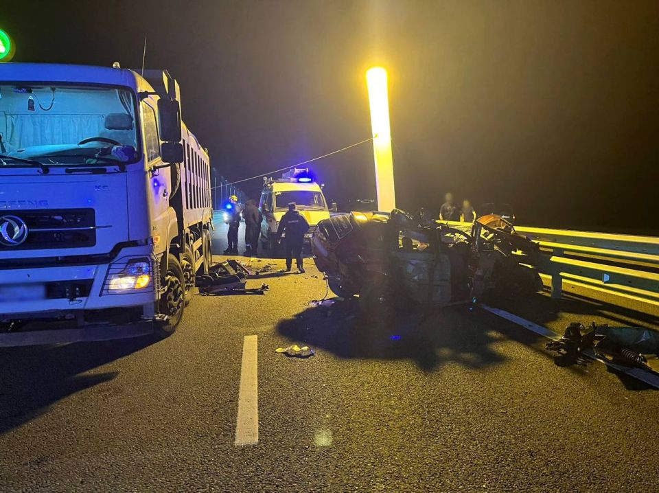 Следователями СК возбуждено уголовное дело о ДТП с гибелью семьи в Ленинском районе