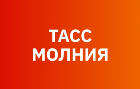 В Севастополе при проведении работ опрокинулось судно