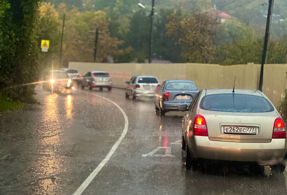 Ухудшение погодных условий на территории города Севастополя в вечернее и ночное время суток!