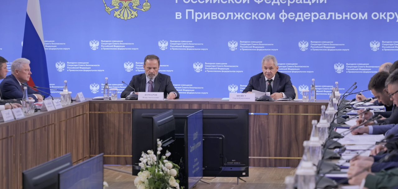 Шойгу: Запад пытается совершать диверсии в России