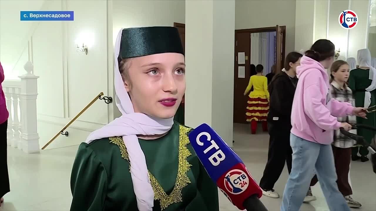 Традиционный фестиваль крымскотатарской культуры «Фидан» в восьмой раз объединил участников из Севастополя и Крыма