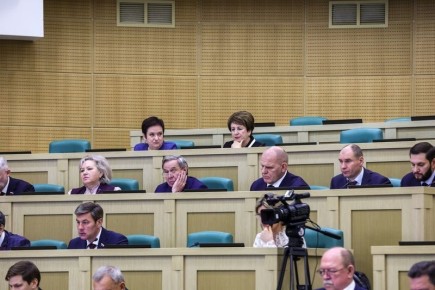 Екатерина Алтабаева: Сенаторы одобрили изменения в закон о воинской обязанности и военной службе