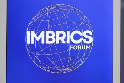 Владимир Немцев: Принял участие в пленарном заседании Международного муниципального форума БРИКС вместе с коллегами из российских регионов и других стран-участниц