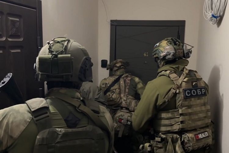 Подозреваемый в незаконном обороте средств платежей задержан в Севастополе при содействии спецназа Росгвардии