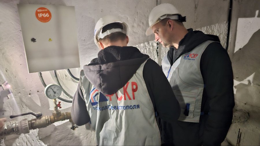 В доме №15 на улице Хрусталёва подходит к концу капремонт коммуникаций