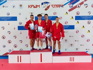 Севастопольские спортсмены везут медали со Всероссийских соревнований по самбо