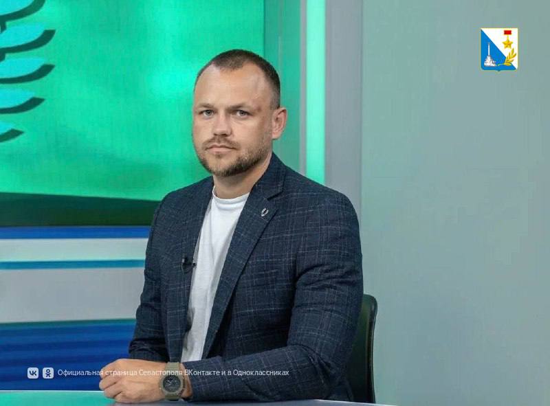 В рамках образовательной программы «Севастополь – город Героев» участники и ветераны СВО осваивают профессии в сфере государственного управления