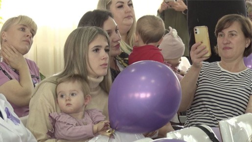 Пособия семьям с детьми придут досрочно 1 ноября