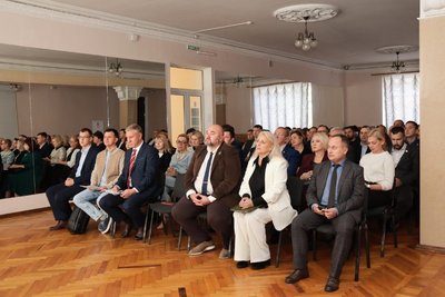 Павел Харламов принял участие в форуме муниципальных депутатов