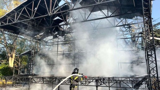 Пожар на Историческом бульваре в Севастополе потушили