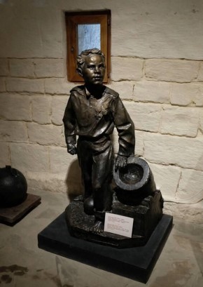 Николай Стариков: Николай Тимофеевич Пищенко — герой обороны Севастополя