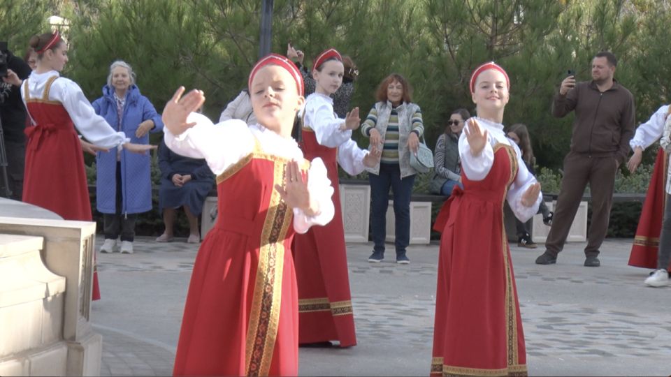 Танцы народов Крыма показали в Севастополе