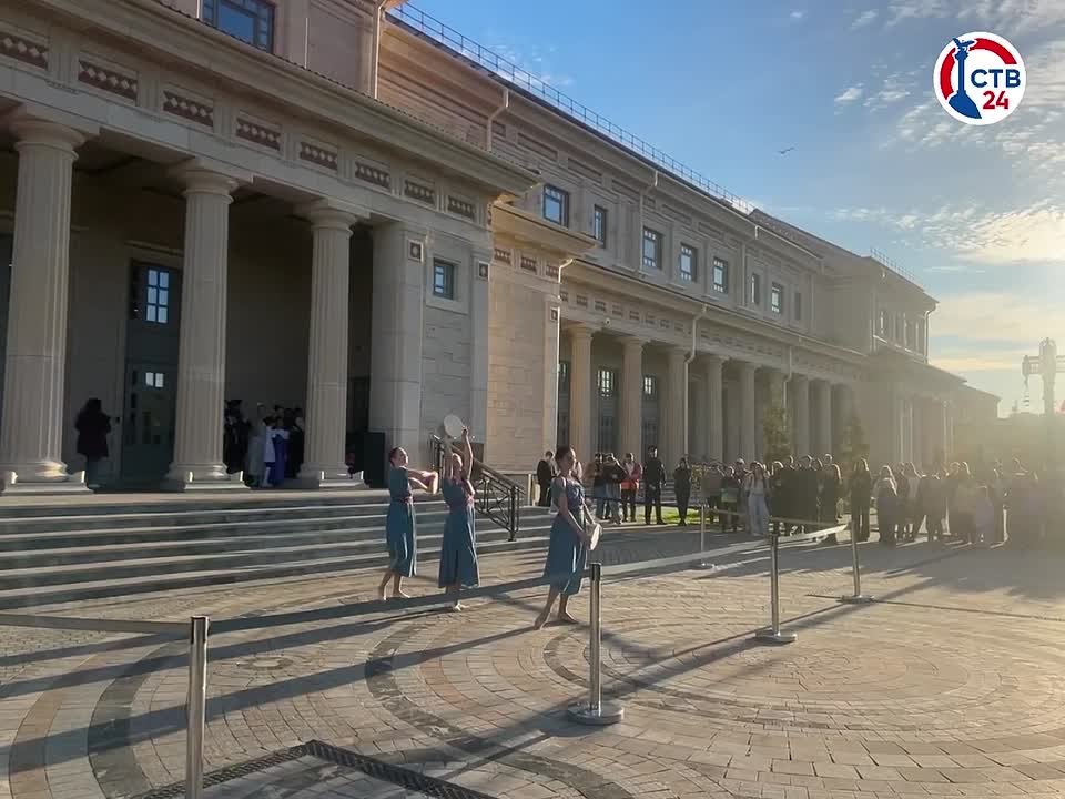 Севастопольцы по всему городу участвовали в ежегодной акции «Ночь искусств»