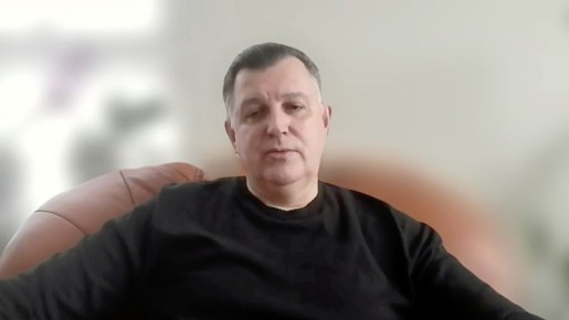 Дудчак: «майдан» в Сербии сломал Вучича