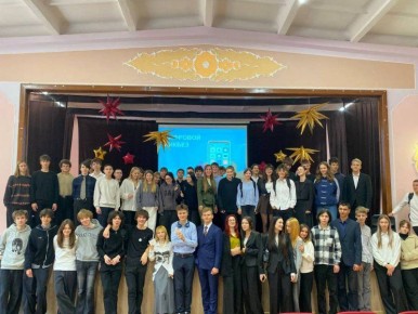 Севастопольским школьникам рассказали о полезных цифровых привычках