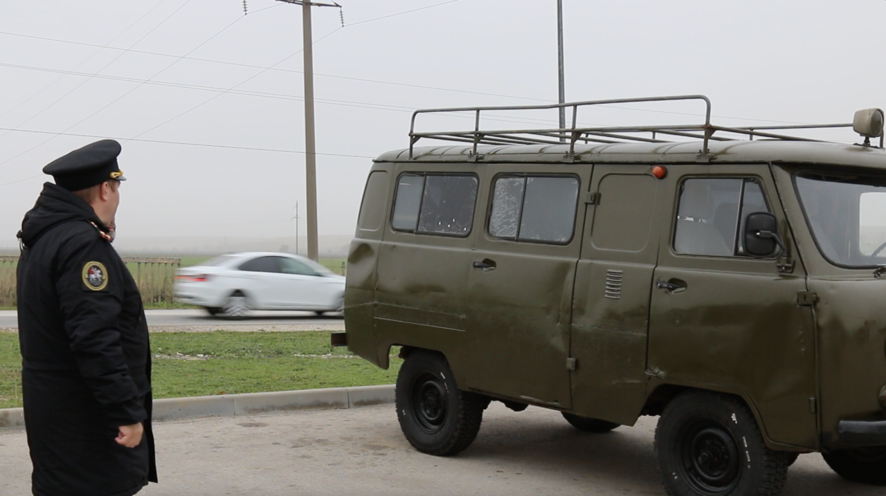 Военные следователи передали автомобиль на фронт