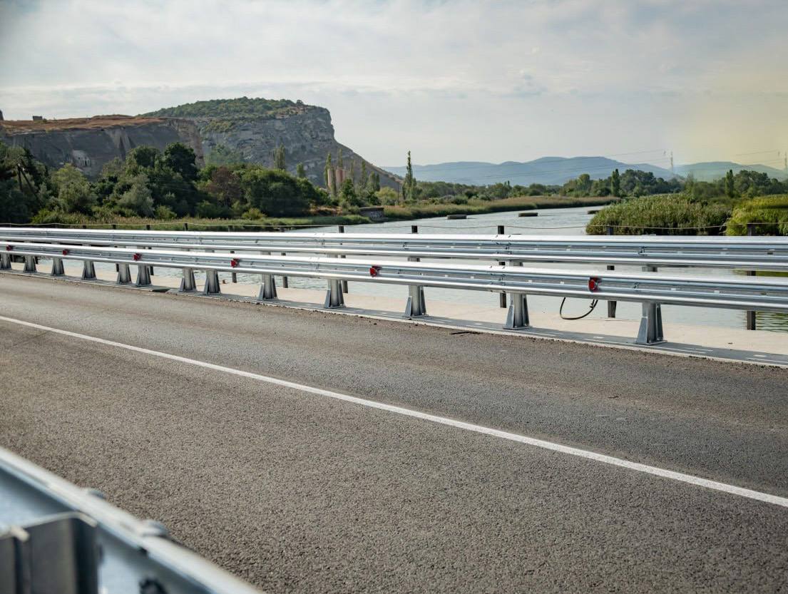 Реверсивное движение на мосту через реку Черная в Инкермане продлится до 18 ноября