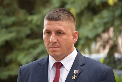 Роман Кулаков принял участие в закрытии смены в «Артеке»