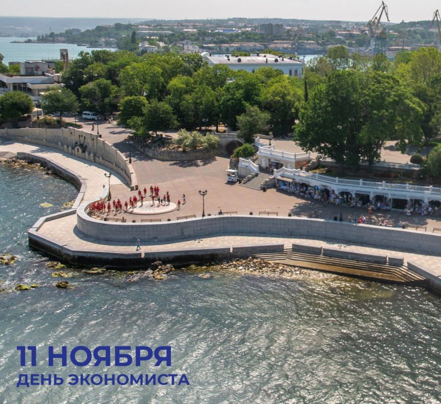 Михаил Развожаев: Сегодня в России — день экономиста