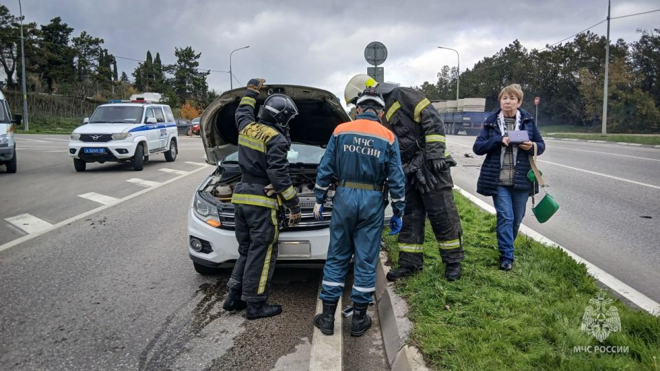 Авария с рейсовым автобусом: пострадали две женщины и 12-летняя девочка