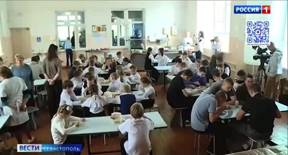 Севастопольские повара завоевали «золото» и «бронзу» на Всероссийском конкурсе школьного питания