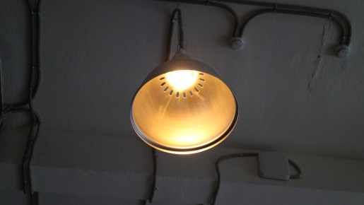 Лазурное частично останется без электричества: в Симферополе, Евпатории, Алуште, Ялте, Керчи, Джанкое, Феодосии и Севастополе отключат свет 14 ноября