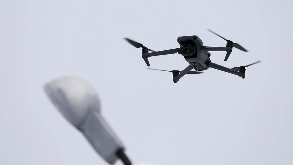 Губернатор Развожаев: семь воздушных целей уничтожены в небе у Севастополя