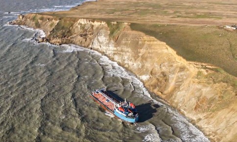 Суд обязал владельца танкера «Волгонефть-239» выплатить 35,5 млрд рублей